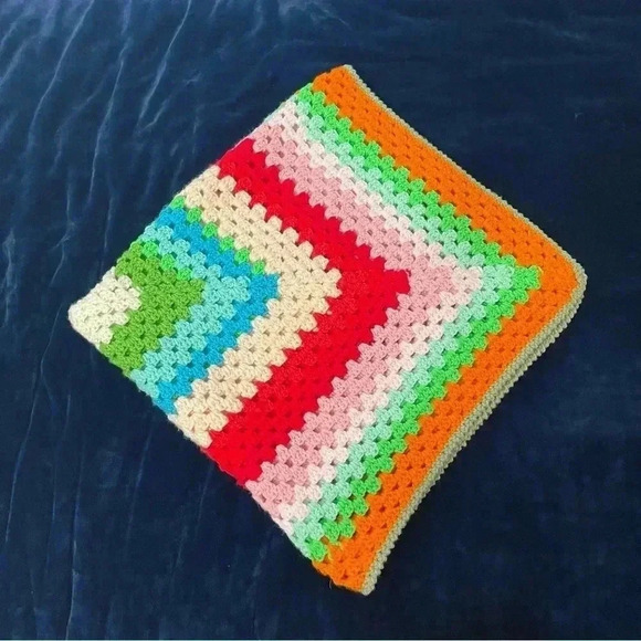 Beautiful Hand Made Small Crochet Afgan Throw Blanket Multicolored Color 40X40 - Picture 7 of 12